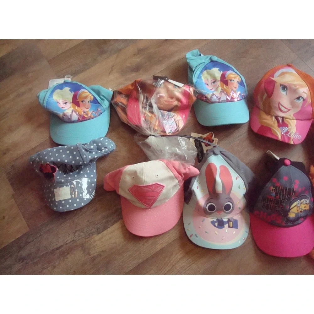 12HATS girls kids disney dc marvel   WHOLESALE LOT HATS 00S Y2K VINTAGE‎